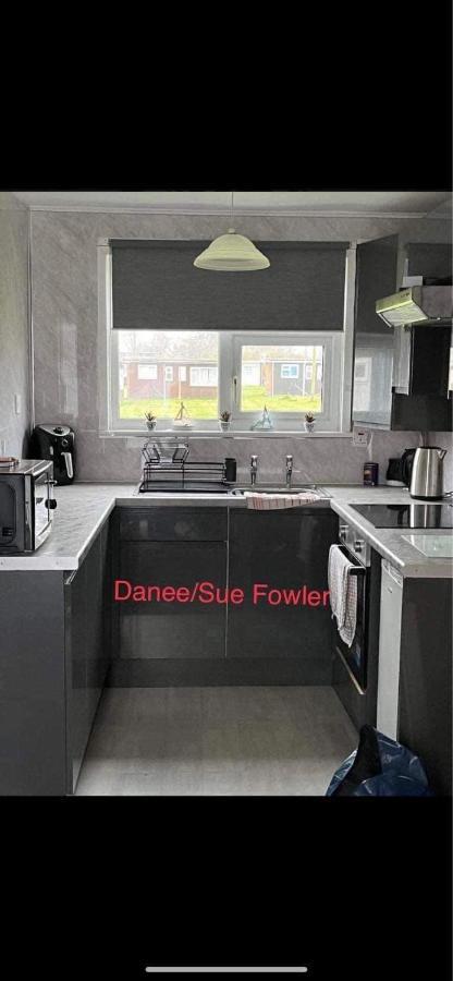 Sunee Holidays Chalet Apartment Hemsby Bagian luar foto
